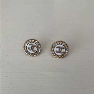 Gold and White Crystal Earrings Elegant Circular Design